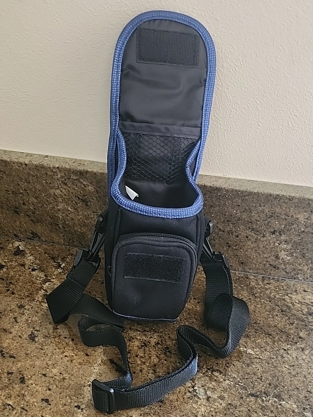 Digital Concepts Compact Camera Bag/Case Blue/Black Adjustable Shoulder Strap